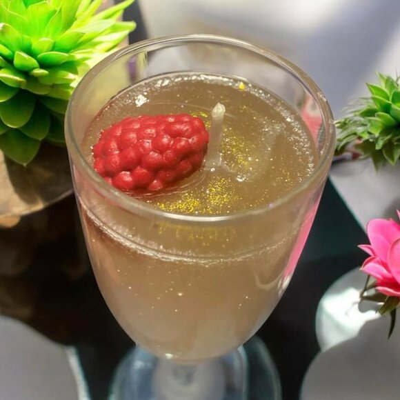 Hand Crafted Champagne Flute Candles - Picture 4 of 7